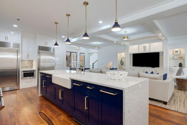290 Seabreeze Blvd | Image 11