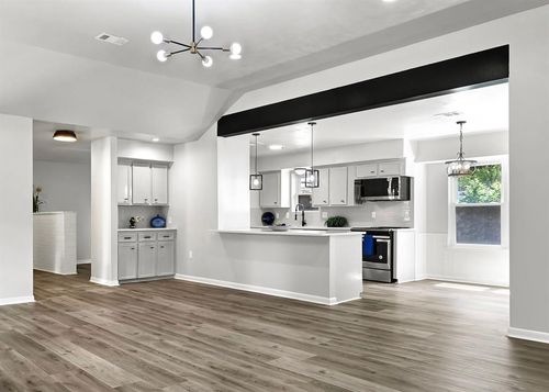 28207 Nancy Ln, Oak Ridge North, TX, 77385-9041 | Card Image