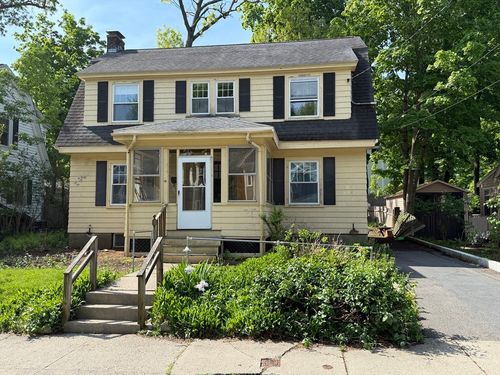 16 Ware Road, Newton, MA, 02466 | Card Image