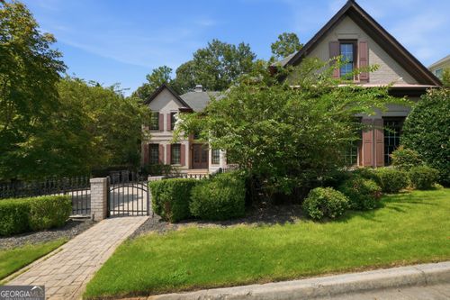 245 Steeple Point Dr, Roswell, GA, 30076-5521 | Card Image