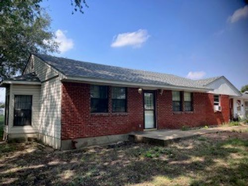 1313 S Westmoreland Rd, Desoto, TX, 75115-8513 | Card Image