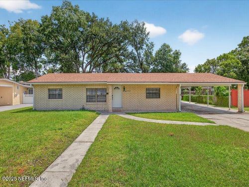 5216 Doncaster Ave, JACKSONVILLE, FL, 32208-1620 | Card Image