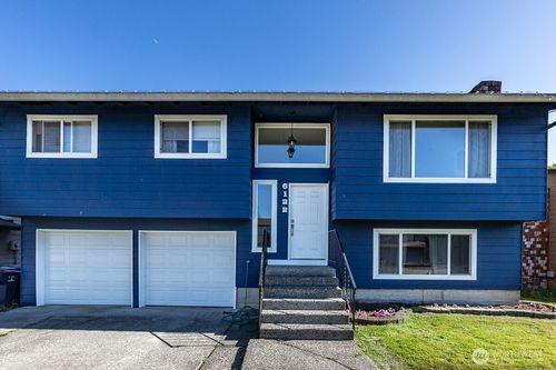 6122 99th Pl Ne, Marysville, WA, 98270 | Card Image