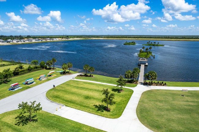19659 Rugged Trunk Trl, House other with 3 bedrooms, 3 bathrooms and null parking in Loxahatchee FL | Image 58