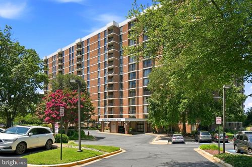 511e-2311 Pimmit Dr, FALLS CHURCH, VA, 22043-2834 | Card Image