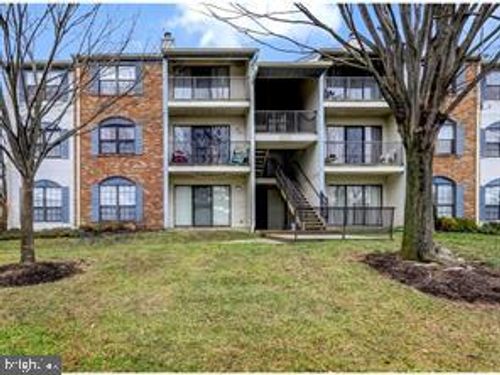 32 Scherer Ct, Lawrence, NJ, 08648-2600 | Card Image