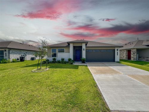 7722 Suffolk Valley Ln, Rosharon, TX, 77583-1882 | Card Image