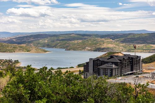 9602 N Blue Ledge Dr, Park City, UT, 84060-5353 | Card Image