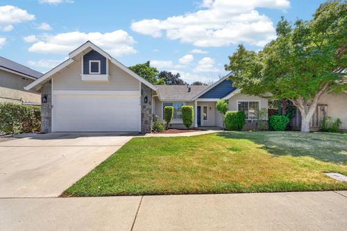 2248 Country Manor Drive, Riverbank, CA, 95367 | Card Image