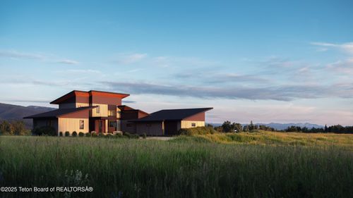 750 S Leigh Canyon Rd, Alta, WY, 83414-5007 | Card Image
