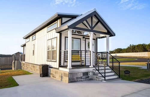 56-5386 Ranch Road 1376 Road, Fredericksburg, TX, 78624 | Card Image