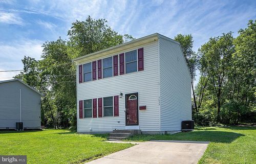 3629 Brookfield Rd, HARRISBURG, PA, 17109-2516 | Card Image