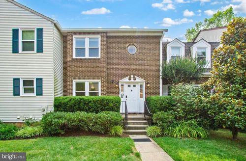 7862 Heatherton Ln, POTOMAC, MD, 20854-3214 | Card Image
