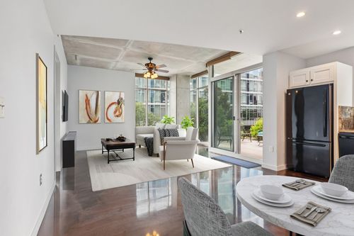 apt-201-600 12th Ave S, Nashville, TN, 37203-6617 | Card Image