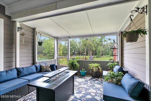 2074 Paloma Ct, MIDDLEBURG, FL, 32068-7400 | Card Image