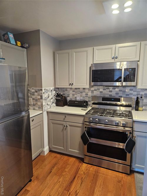 unit-10-20 Lexington Hl, Harriman, NY, 10926-3417 | Card Image