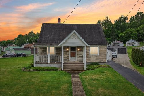 266 Stoney Hill Rd, Greensboro, PA, 15338-1020 | Card Image
