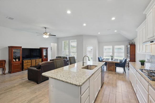 14921 Grissom Ave, House other with 3 bedrooms, 2 bathrooms and null parking in Aledo TX | Image 11