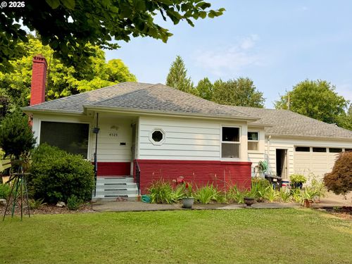 4523 Ne 81st Ave, Portland, OR, 97218-4243 | Card Image