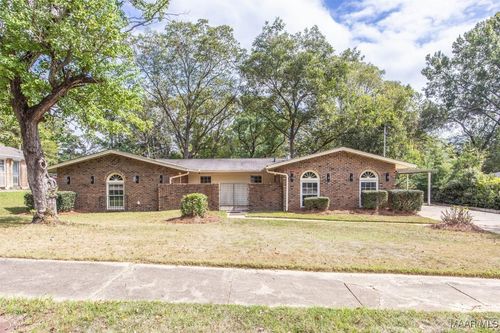 571 E Moye Dr, Montgomery, AL, 36109-4617 | Card Image