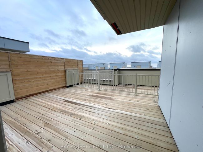 TH3 - 11 Honeycrisp Cres, Condo with 3 bedrooms, 3 bathrooms and null parking in Vaughan ON | Image 27