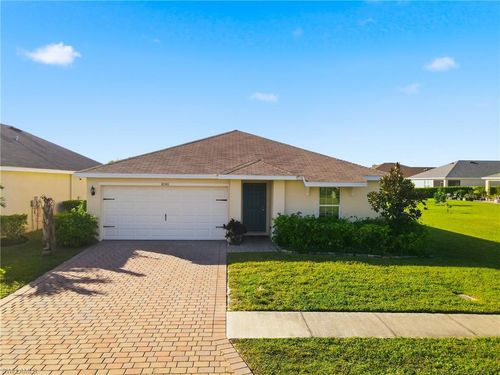 10501 Crossback Ln, LEHIGH ACRES, FL, 33936 | Card Image
