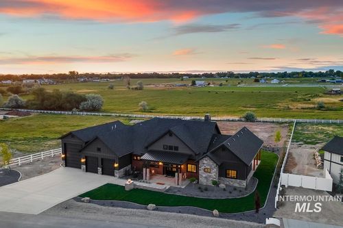 3 Singing Springs Way, Garden Valley, ID, 83622-1031 | Card Image