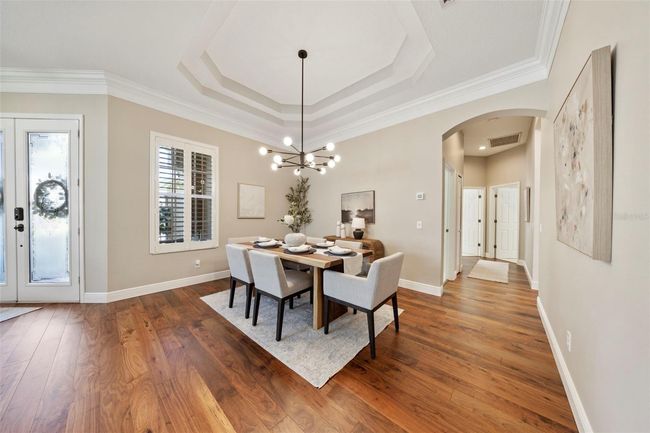 Open dining area. | Image 9