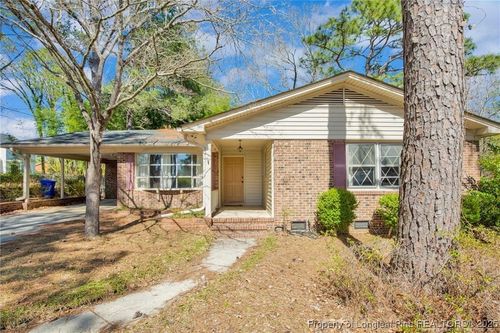 6411 Huntleigh Ct, Fayetteville, NC, 28303-2543 | Card Image