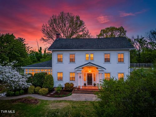 207 Lynwood St, Bristol, TN, 37620-2431 | Card Image