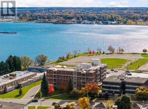 203-969 Queen St E, Sault Ste. Marie, ON, P6A2C2 | Card Image