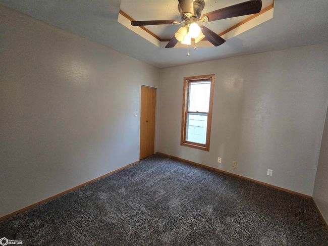 1110 Elm St, House other with 5 bedrooms, 2 bathrooms and null parking in Webster City IA | Image 4