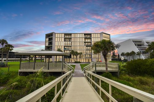 unit-212-2 Dondanville Rd, St Augustine, FL, 32080-7406 | Card Image