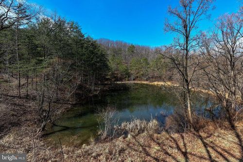 410 Mccoy Ln, STANLEY, VA, 22851-5037 | Card Image