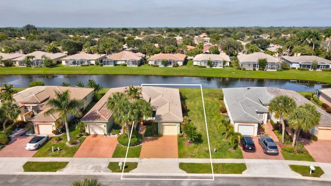 5779 Island Reach Ln, Condo with 3 bedrooms, 2 bathrooms and null parking in Boynton Beach FL | Image 24