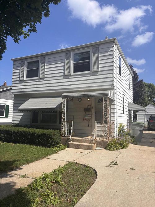 3464 S Kansas Avenue, Milwaukee, WI, 53207 | Card Image