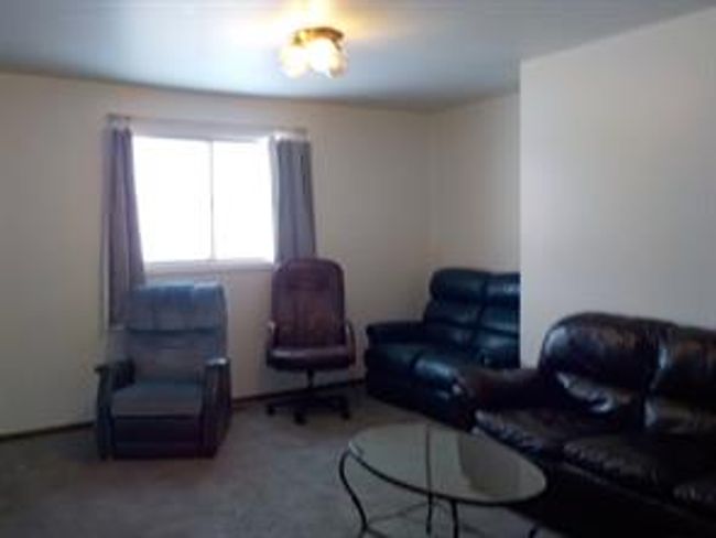 10419 98 St, Home with 0 bedrooms, 0 bathrooms and 4 parking in Fairview AB | Image 8