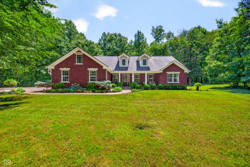 7197 E Pine Needle Ln, Morgantown, IN, 46160-9012 | Card Image