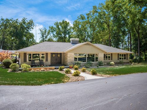 858 Vernon Heights Cir, Marion, OH, 43302-6504 | Card Image