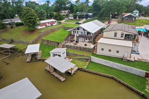 371 E Woodland Shores Dr, Pointblank, TX, 77364-4578 | Card Image