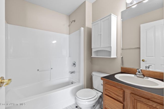 8393 N Cloverleaf Dr, House other with 4 bedrooms, 3 bathrooms and null parking in Hayden ID | Image 18