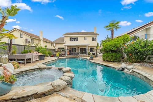 31885 Old Oak Rd, Trabuco Canyon, CA, 92679-3244 | Card Image
