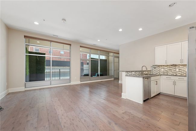 APT-518 - 301 5 Th Ave, Condo with 2 bedrooms, 2 bathrooms and 1 parking in Pittsburgh PA | Image 18