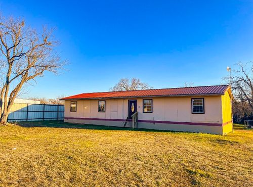 717 Ridgeway St, Kingsland, TX, 78639-4204 | Card Image