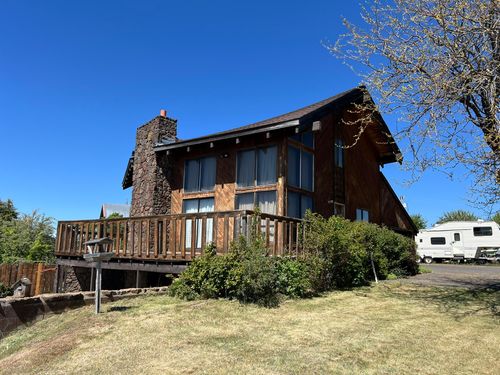34836 Dawn Loop, Chiloquin, OR, 97624-5804 | Card Image