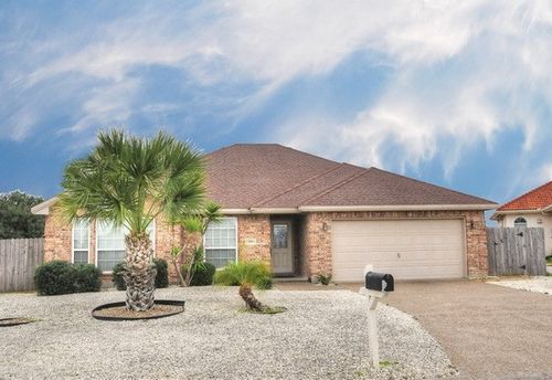 13945 Binnacle St, Corpus Christi, TX, 78418-6105 | Card Image