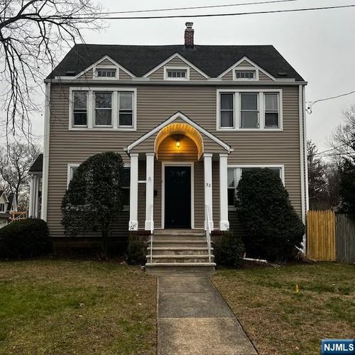 32 Ontario St, Dumont, NJ, 07628-2726 | Card Image