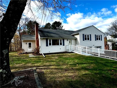 711 Nate Whipple Hwy, Cumberland, RI, 02864-3363 | Card Image