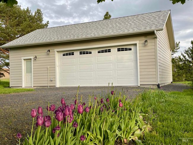 1860 Old Highway 95, House other with 4 bedrooms, 2 bathrooms and 2 parking in Genesee ID | Image 33