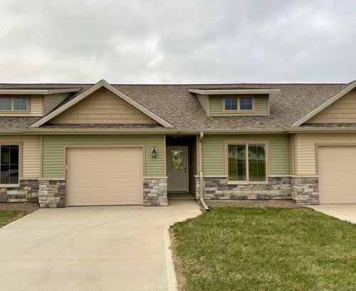 413 Madison Street W, Winterset, IA, 50273 | Card Image